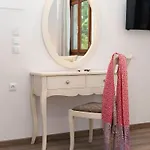 Shalom Luxury Kondilaki 4* خانيا