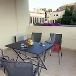 Shalom Luxury Kondilaki