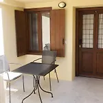 بيت ضيافة Shalom Luxury Kondilaki خانيا