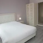 Shalom Luxury Kondilaki خانيا