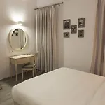 بيت ضيافة Shalom Luxury Kondilaki