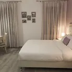 بيت ضيافة Shalom Luxury Kondilaki