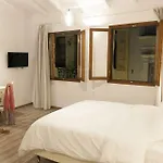 بيت ضيافة Shalom Luxury Kondilaki