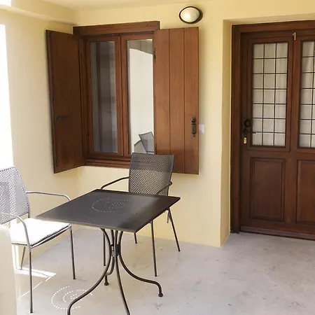 Konukevi Shalom Luxury Kondilaki Hanya