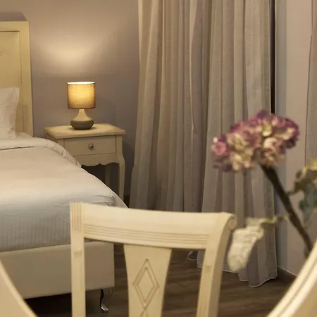 Shalom Luxury Kondilaki