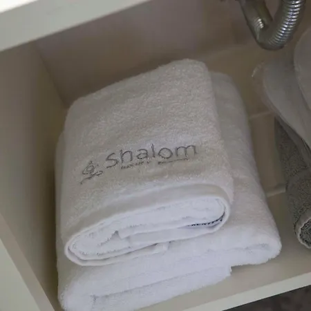 Konukevi Shalom Luxury Kondilaki 4*