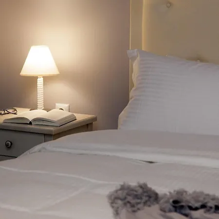 Shalom Luxury Kondilaki Pensionat