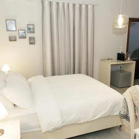 Konukevi Shalom Luxury Kondilaki 4*